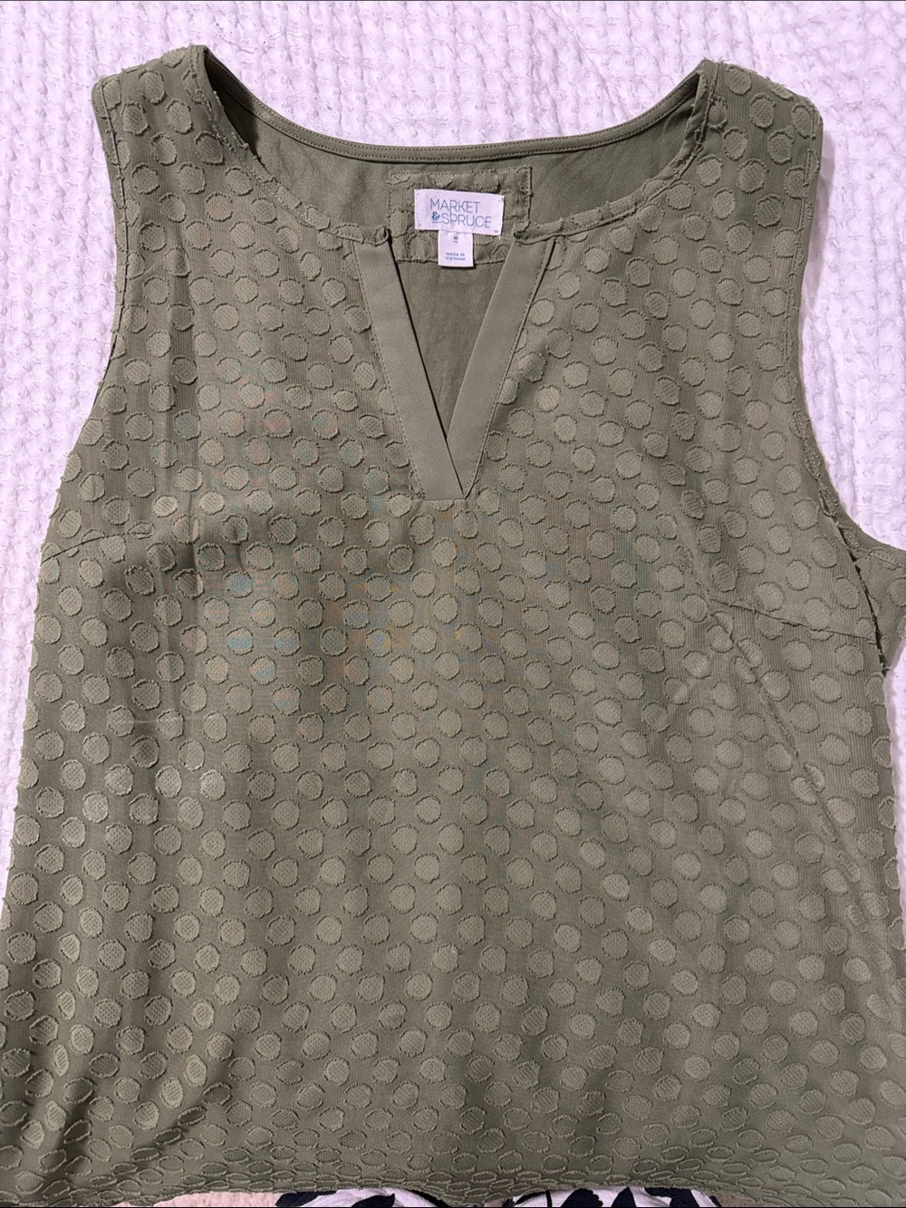 Market & Spruce Olive Green Sleeveless Dot-Textured Tank